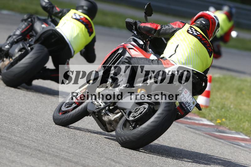 /15 13.05.2025 Max Racing ADR/Gruppe gruen/backside